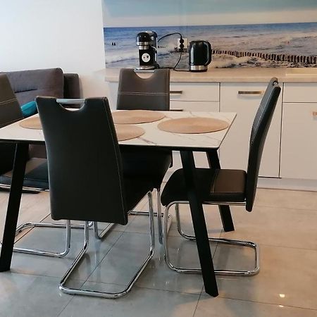 Apartamenty Mariela-Kolobrzeg Z Garazem エクステリア 写真