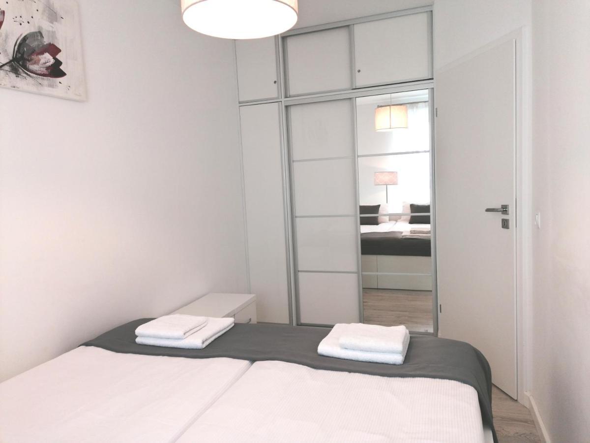 Apartamenty Mariela-Kolobrzeg Z Garazem エクステリア 写真