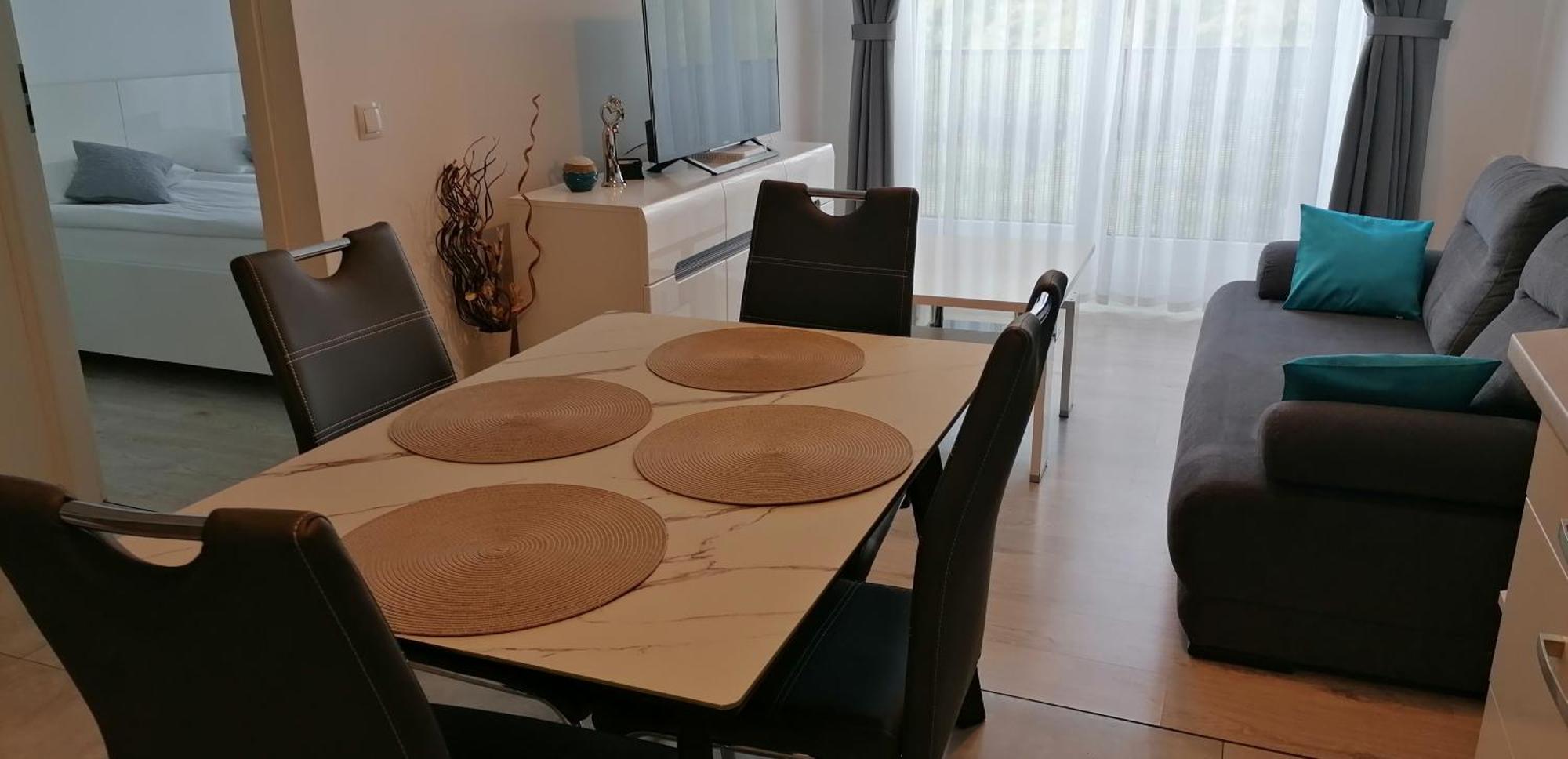 Apartamenty Mariela-Kolobrzeg Z Garazem エクステリア 写真