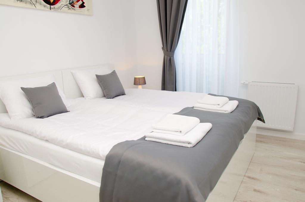 Apartamenty Mariela-Kolobrzeg Z Garazem エクステリア 写真